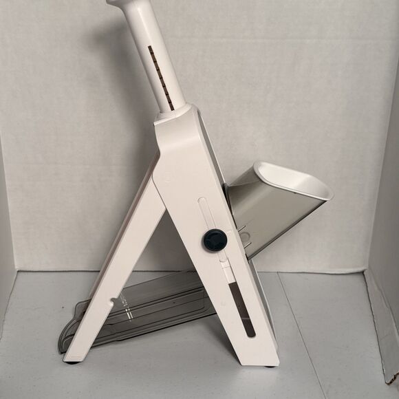 Prep Solutions SafePrep Multi Slicer with 8 Cutting Settings EUC - Picture 5 of 16